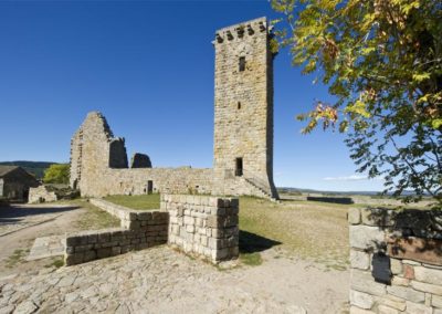 Plus beaux villages de France : La Garde Guérin